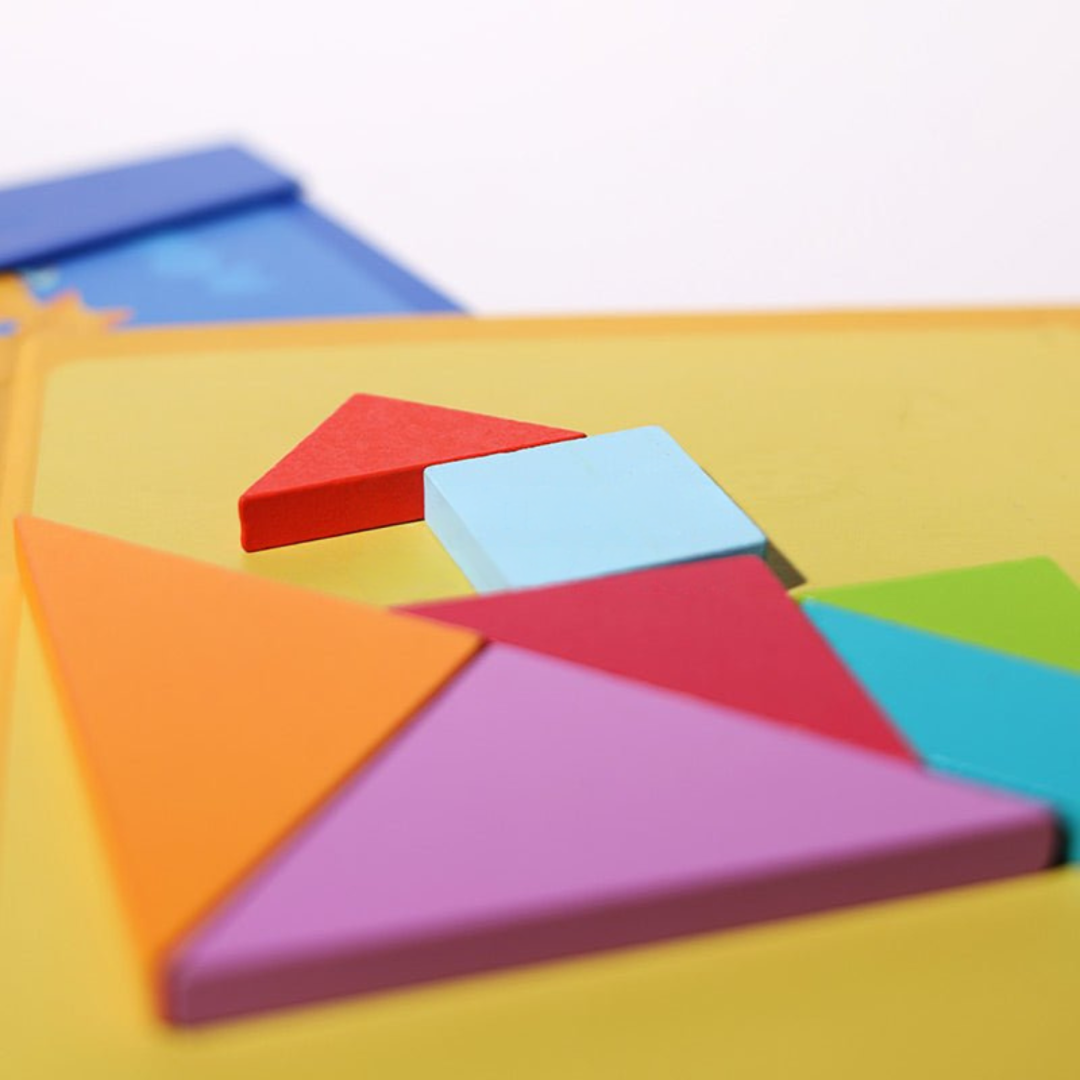 Rasa Sayang Montessori Magnetic Tangram Book
