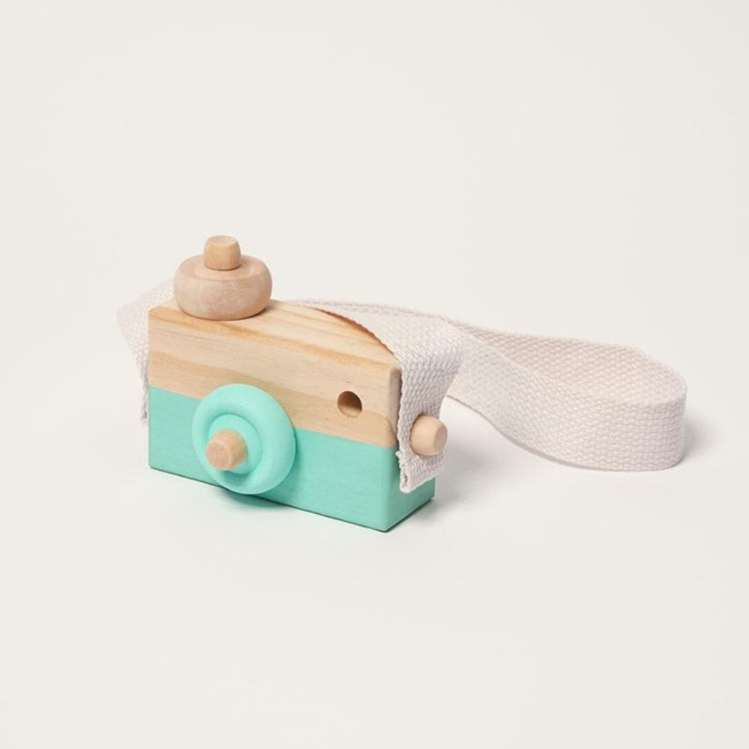 Rasa Sayang Montessori Wooden Camera