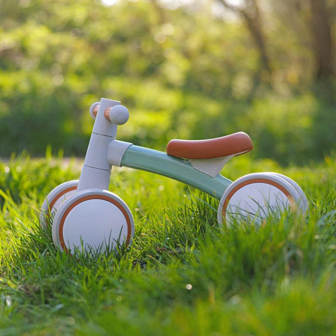 Rasa Sayang Montessori x Boso Baby Balance Bike