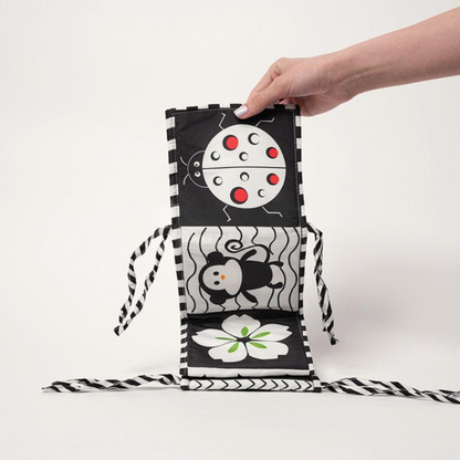 Rasa Sayang Montessori Newborn Contrast Book