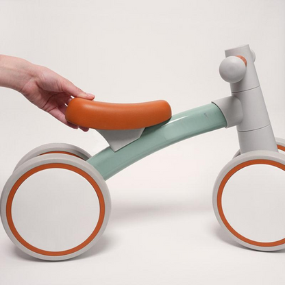Rasa Sayang Montessori x Boso Baby Balance Bike